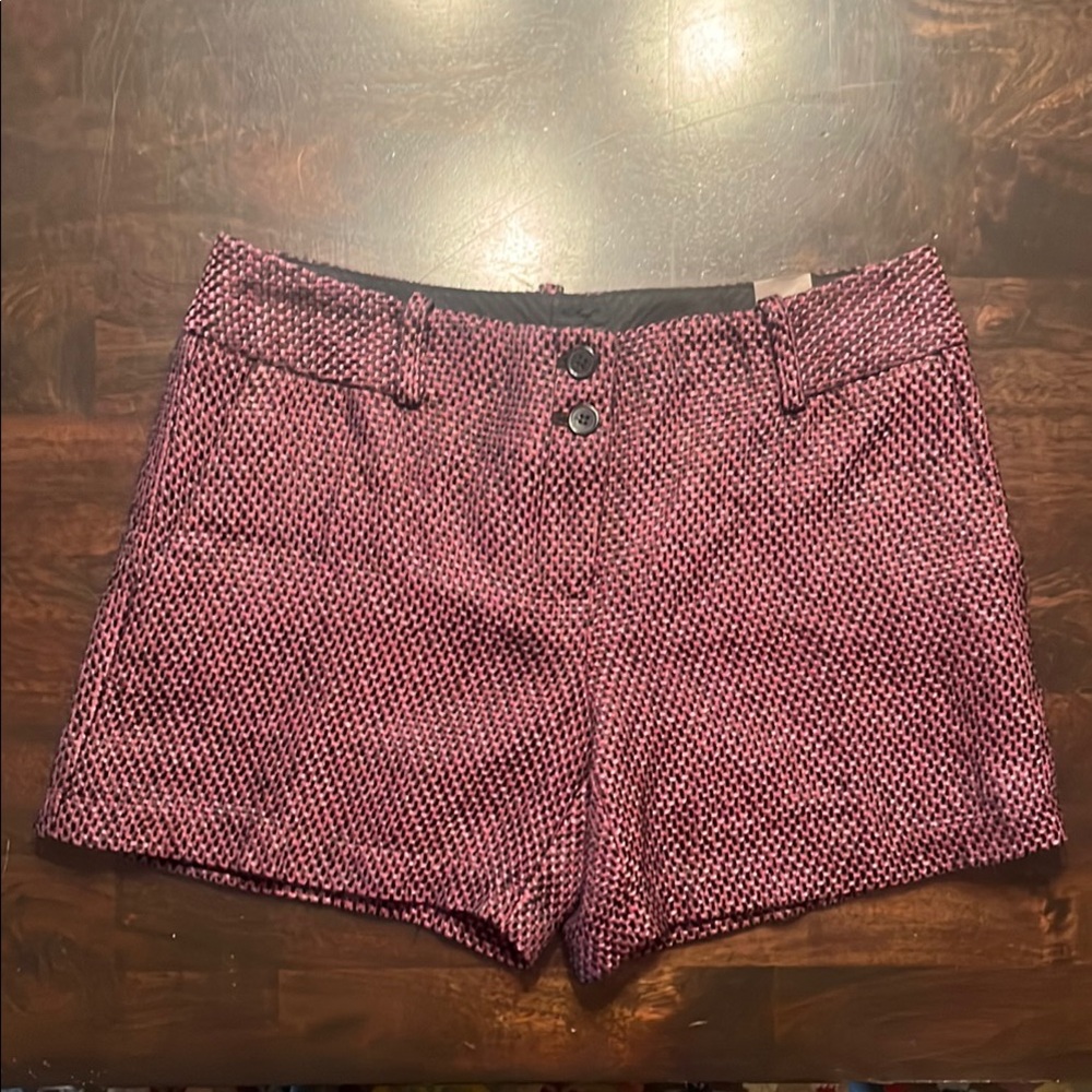 The Limited Drew Fit Shorts, Size 8 NWT